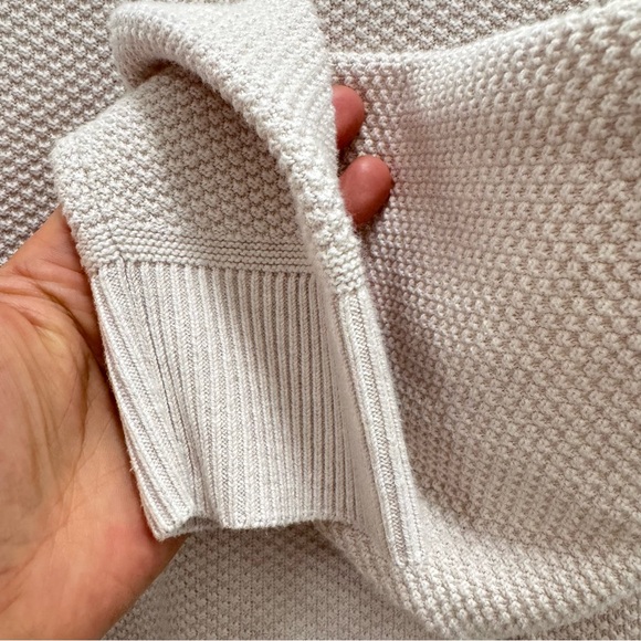 Lululemon men’s knit Sweater - Picture 5 of 6